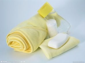 前胸后背長痘痘怎么辦？科學護膚與日常用品選購指南